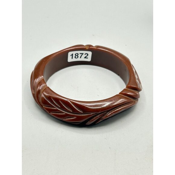 Vintage Carved Chocolate Brown Bakelite Bangle Bracelet Leaf Design - Picture 8 of 8